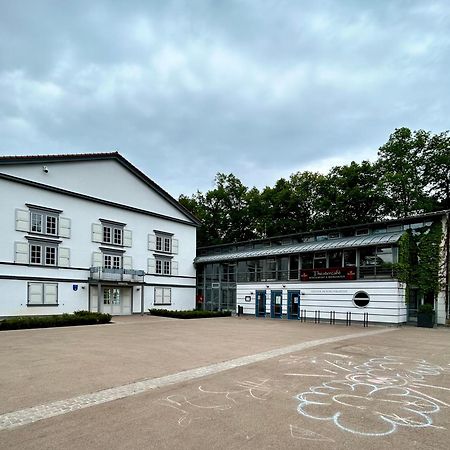 Ferienwohnung Happyhome Bahnhofnah Gemuetlich Familiaer Арнштадт Екстер'єр фото